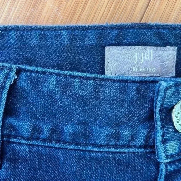 J Jill Slim Leg Stretch Dark Jean VGUC - Picture 3 of 4